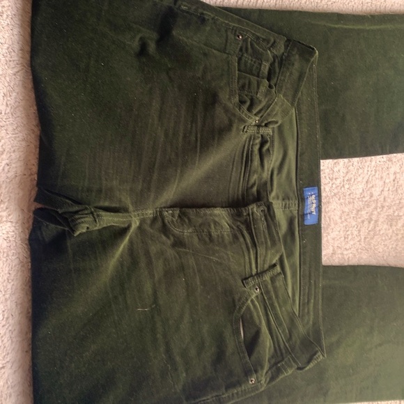 Old Navy Forest Green mid rise corduroy pants - Picture 3 of 3